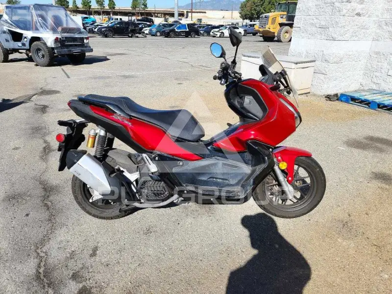 2022 Honda Motorcycle фото