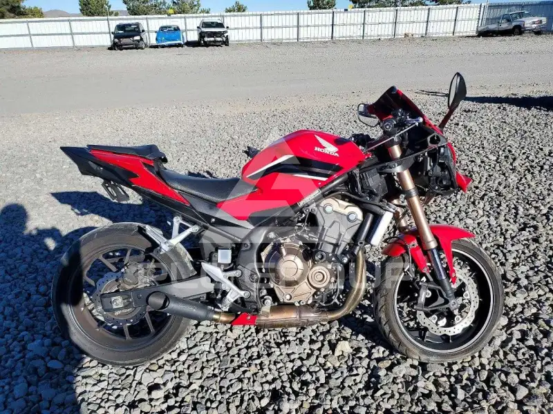 2022 Honda CBR фото