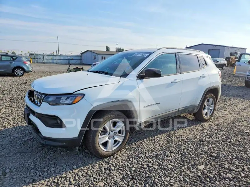 2022 Jeep COMPASS photo
