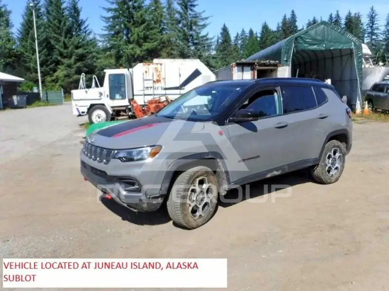 2022 Jeep COMPASS photo