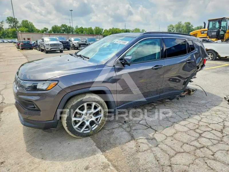 2022 Jeep COMPASS photo