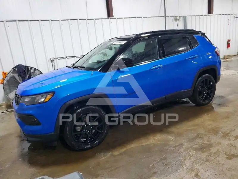 2022 Jeep COMPASS photo