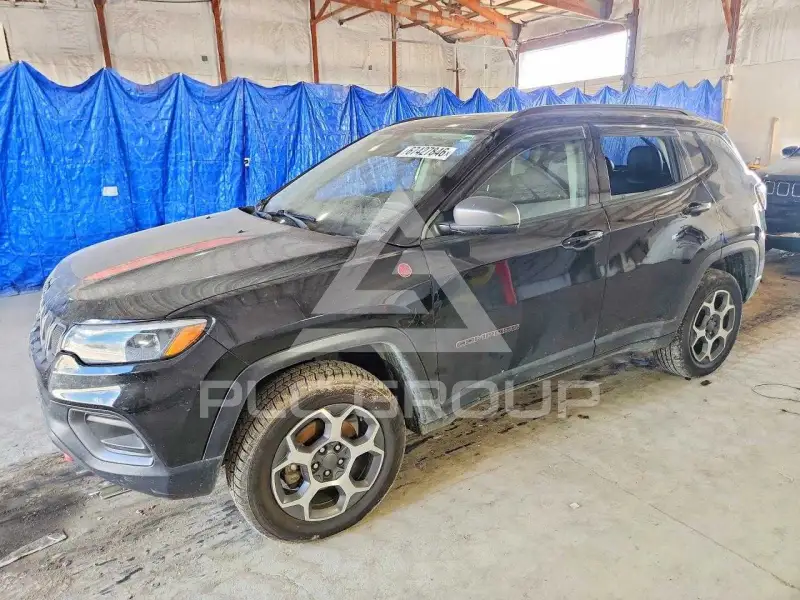 2022 Jeep COMPASS photo