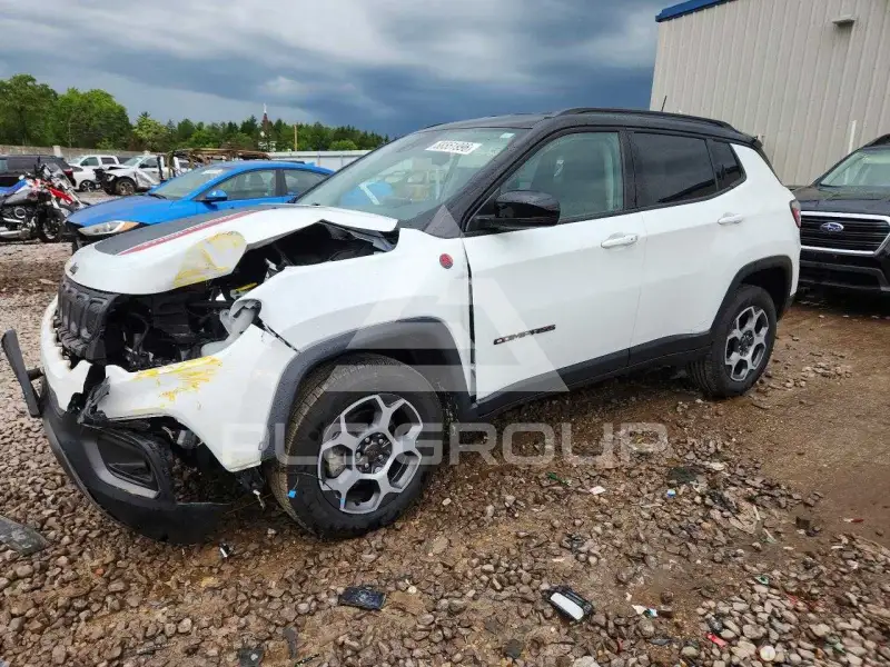 2022 Jeep COMPASS фото