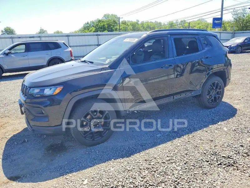 2022 Jeep COMPASS фото