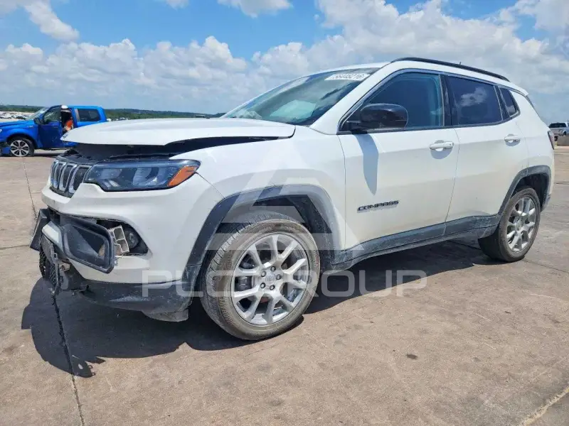 2022 Jeep COMPASS photo