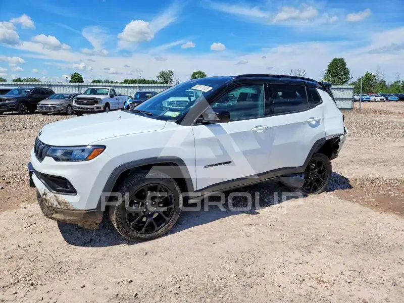 2022 Jeep COMPASS фото
