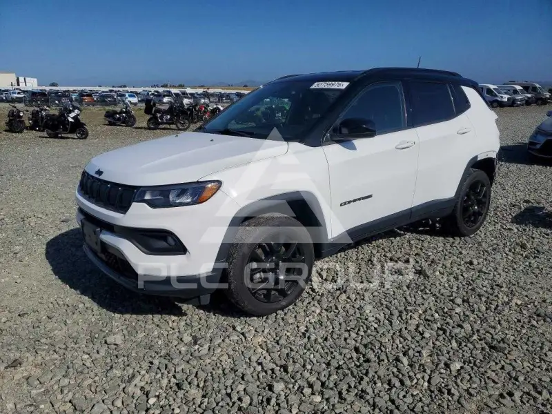 2022 Jeep COMPASS фото