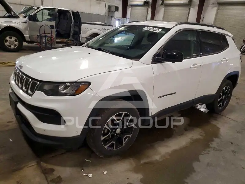 2022 Jeep COMPASS photo