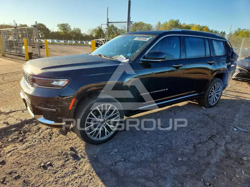 2022 Jeep CHEROKEE photo