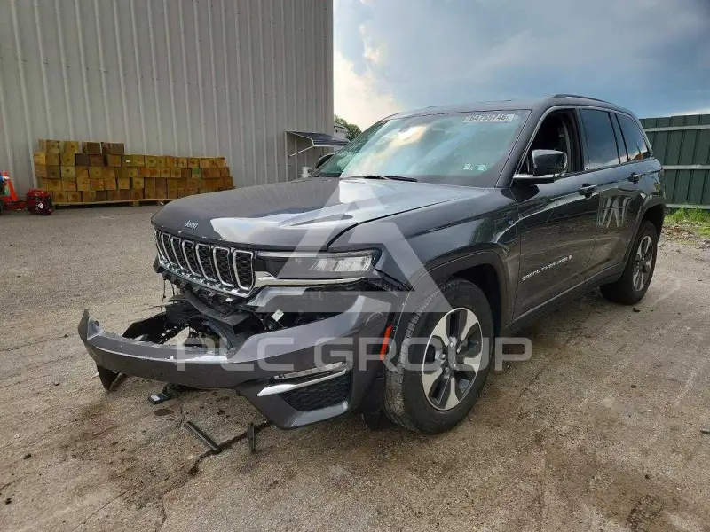 2022 Jeep CHEROKEE фото