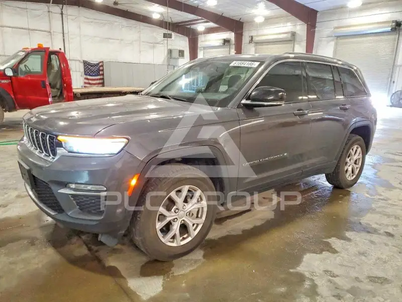 2022 Jeep CHEROKEE photo