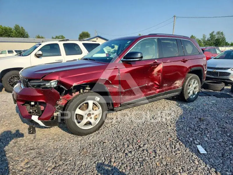 2022 Jeep CHEROKEE photo