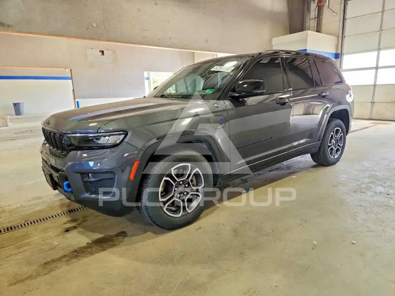 2022 Jeep CHEROKEE фото