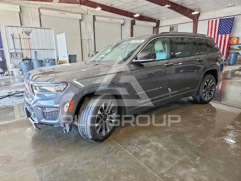 2022 Jeep CHEROKEE photo