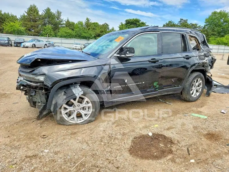 2022 Jeep CHEROKEE фото
