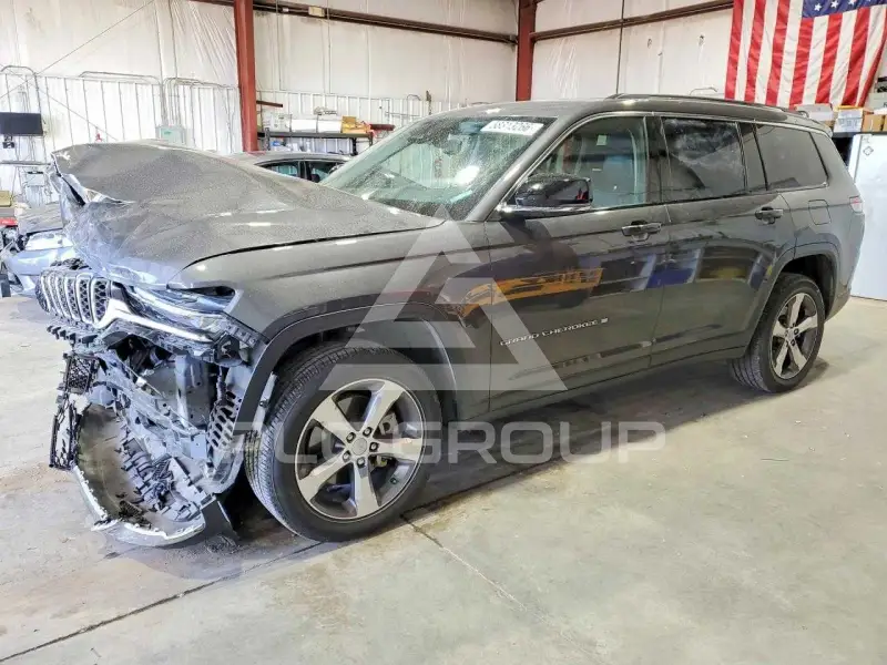 2022 Jeep CHEROKEE photo