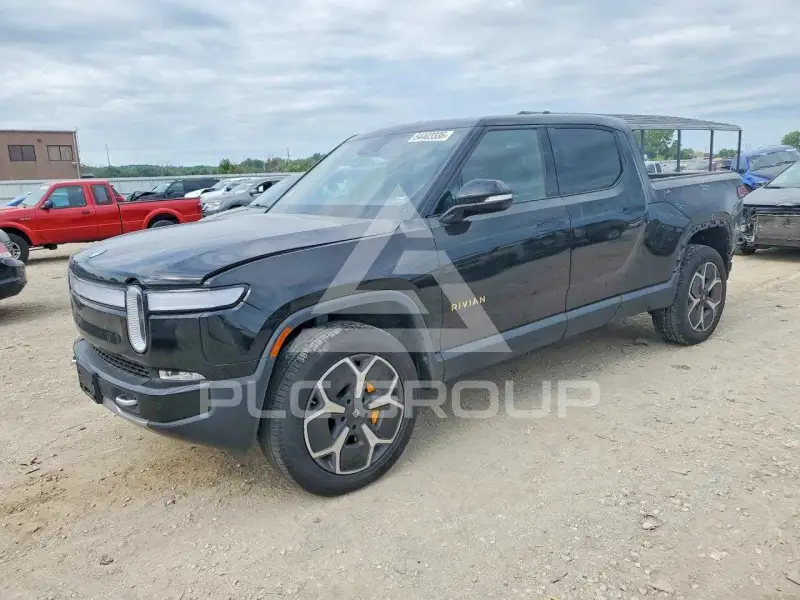2022 Rivian R1T photo