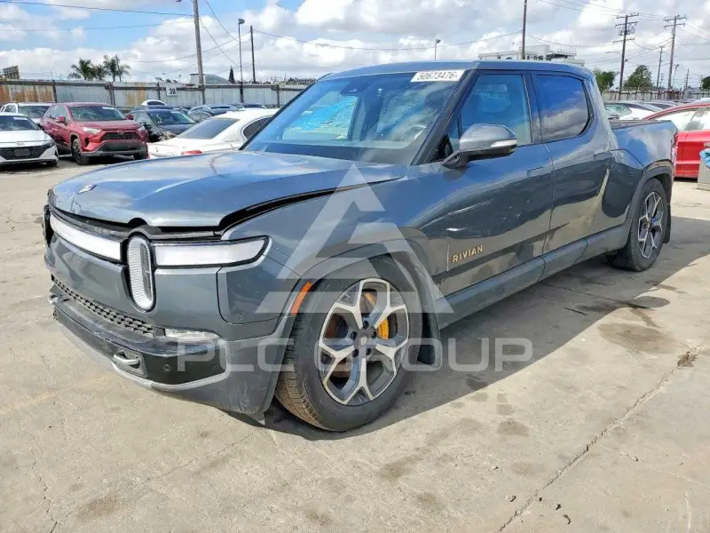 2022 Rivian R1T фото
