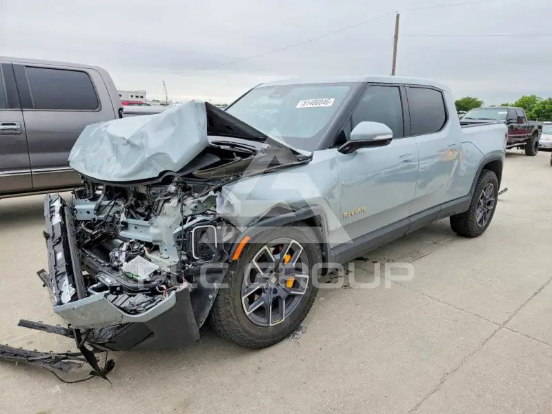 2022 Rivian R1T фото