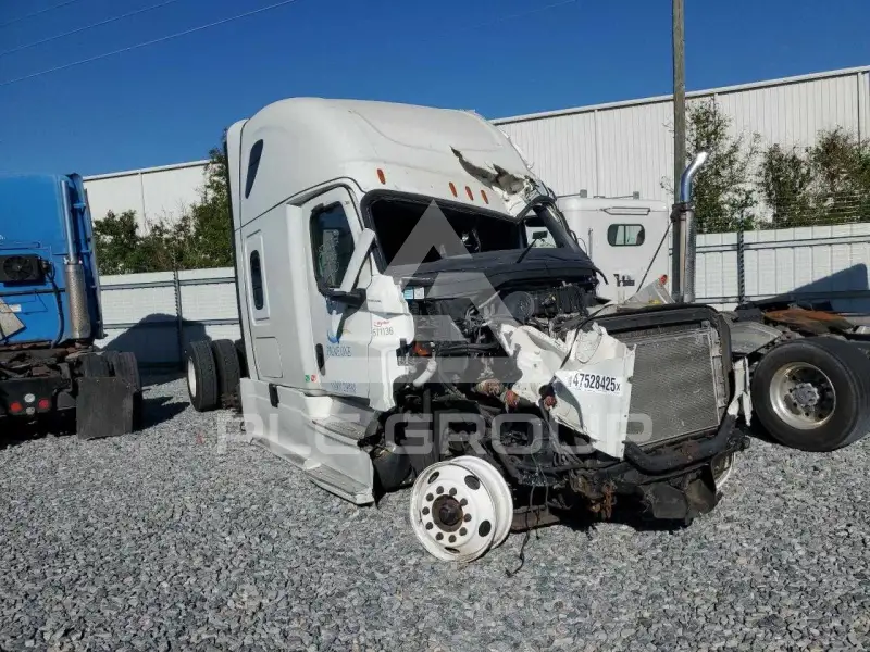 2022 Freightliner All Other фото