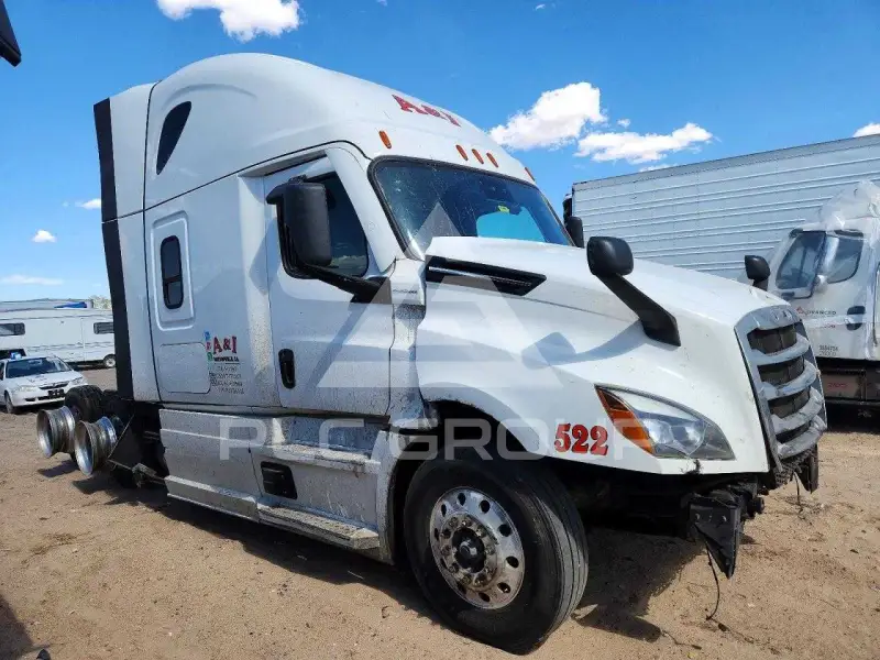 2022 Freightliner All Other фото
