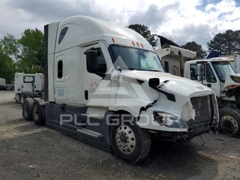 2022 Freightliner All Other фото