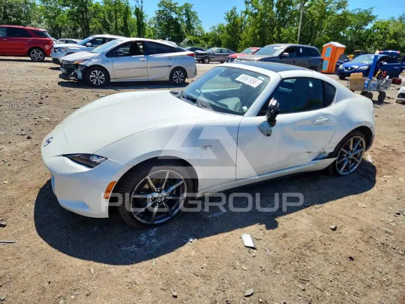 2022 Mazda MX-5 фото