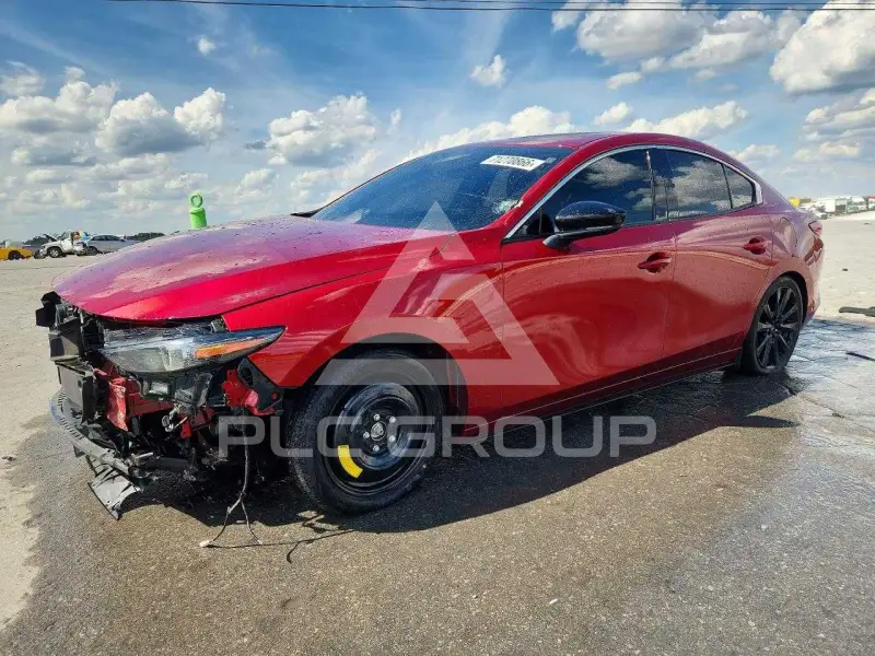 2022 Mazda 3 photo