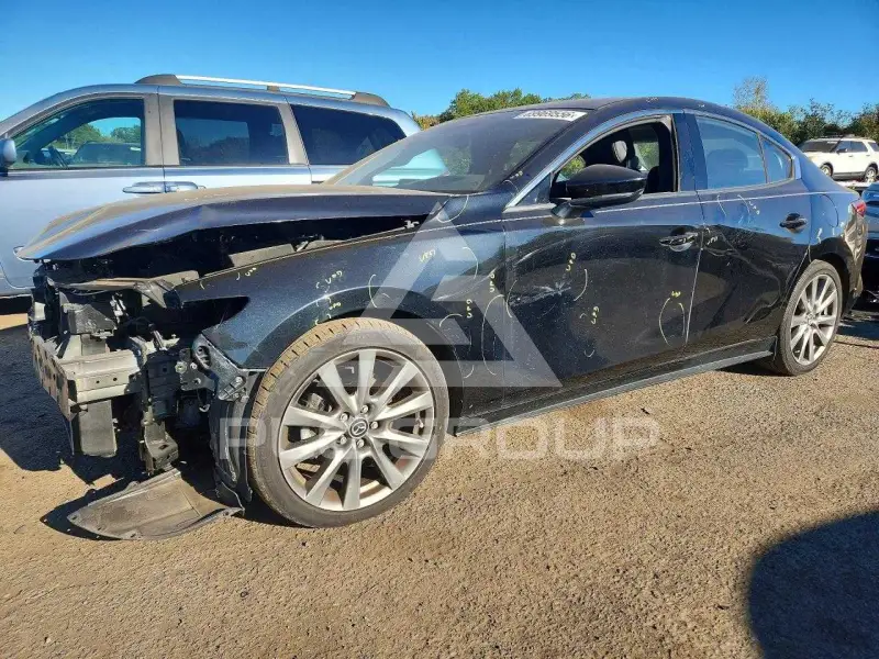 2022 Mazda 3 фото