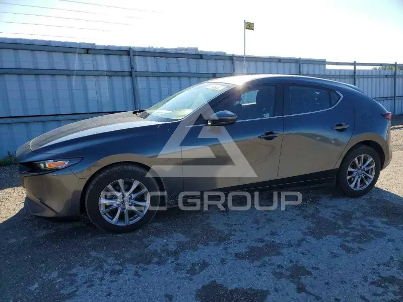 2022 Mazda 3 фото