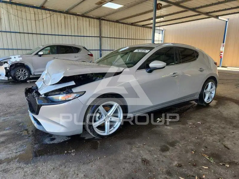 2022 Mazda 3 фото