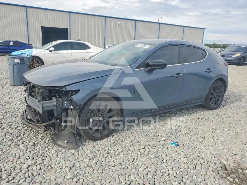 2022 Mazda 3 фото