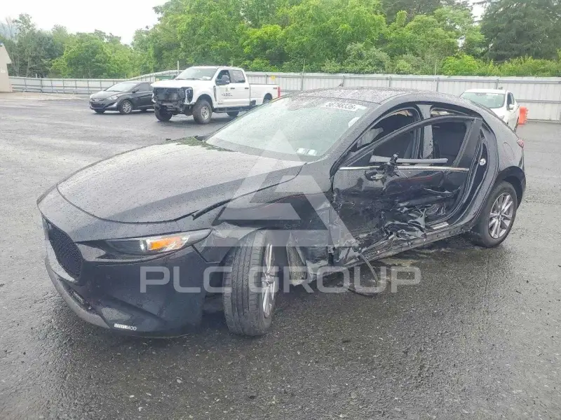 2022 Mazda 3 фото