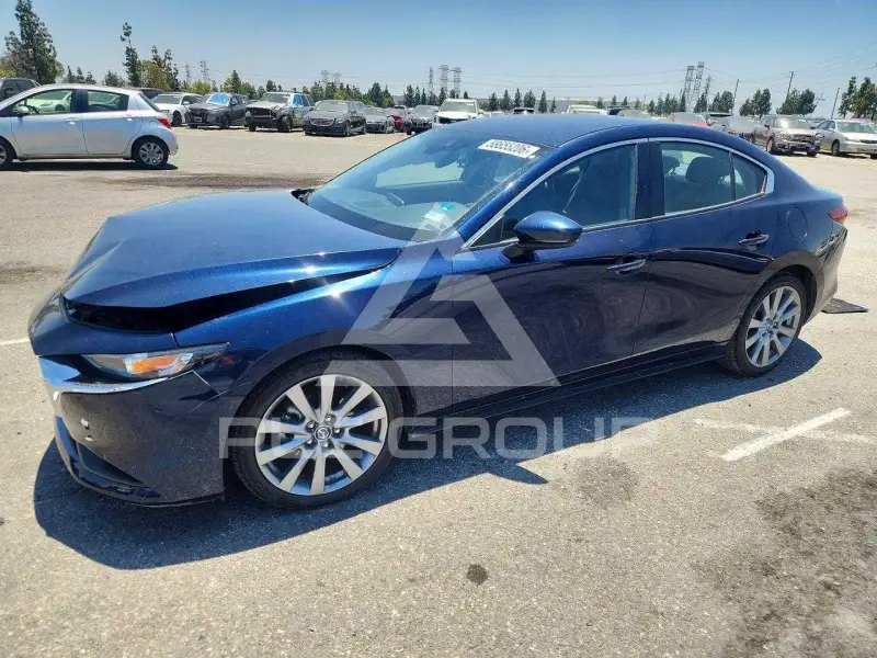 2022 Mazda 3 фото
