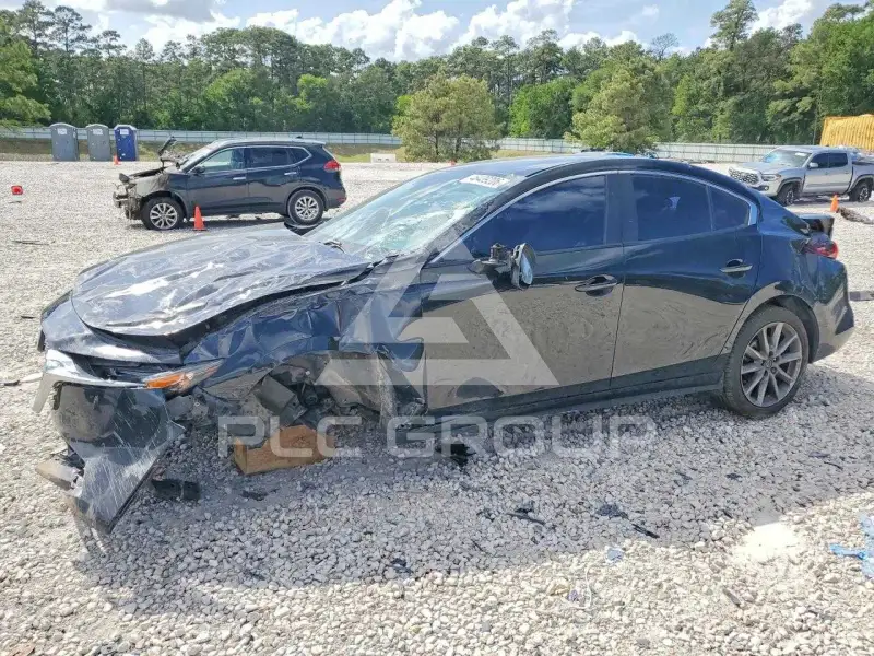 2022 Mazda 3 фото
