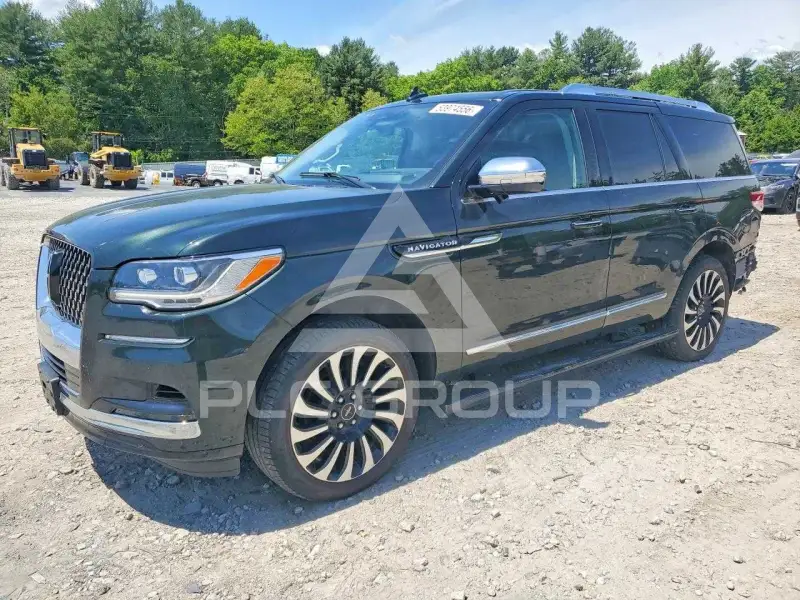 2022 Lincoln NAVIGATOR photo