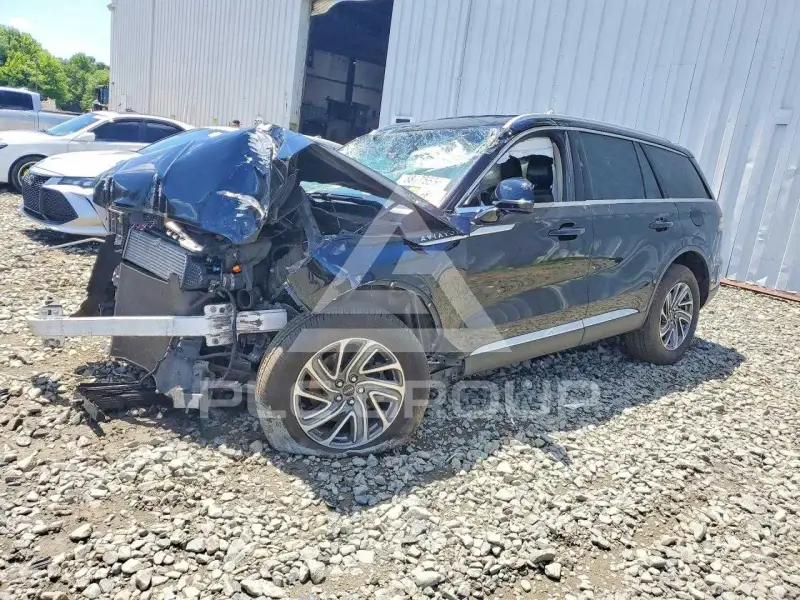 2022 Lincoln AVIATOR photo