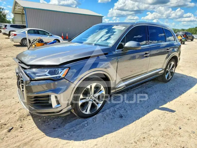 2022 Audi Q7 фото