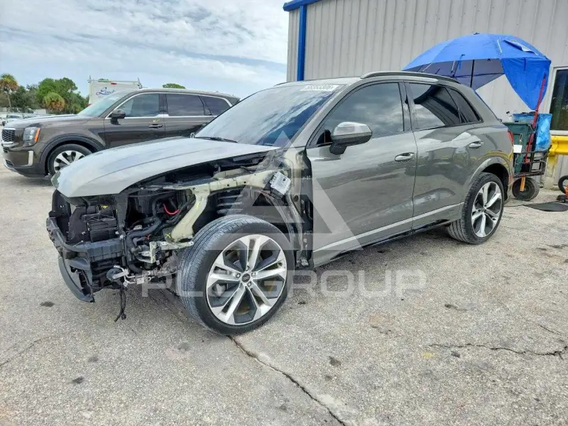 2022 Audi Q3 photo