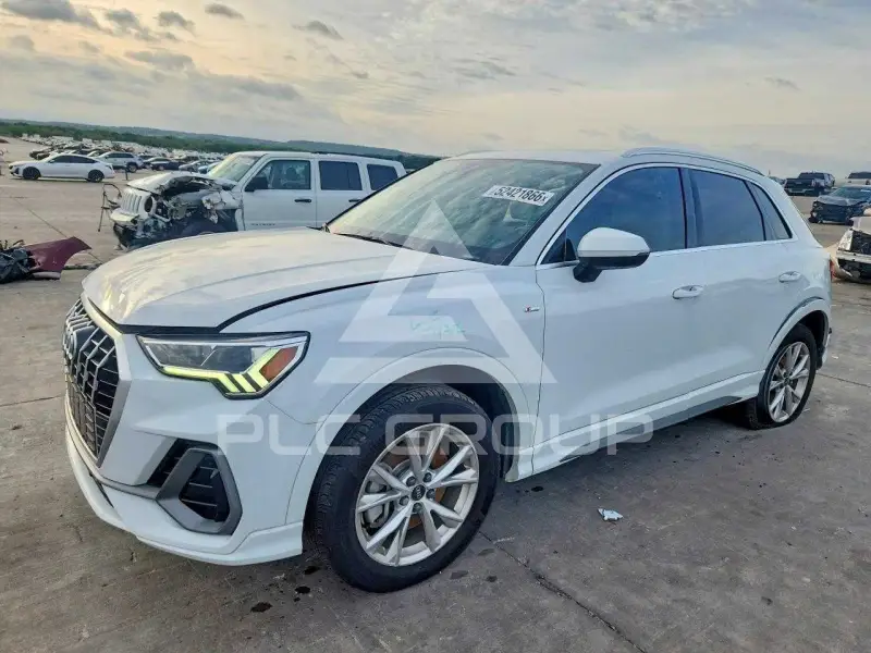 2022 Audi Q3 photo