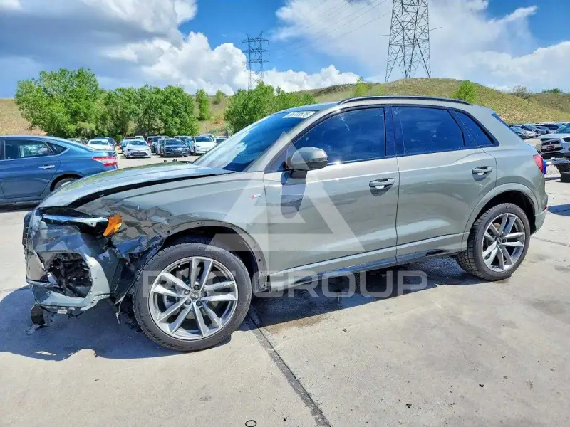 2022 Audi Q3 photo