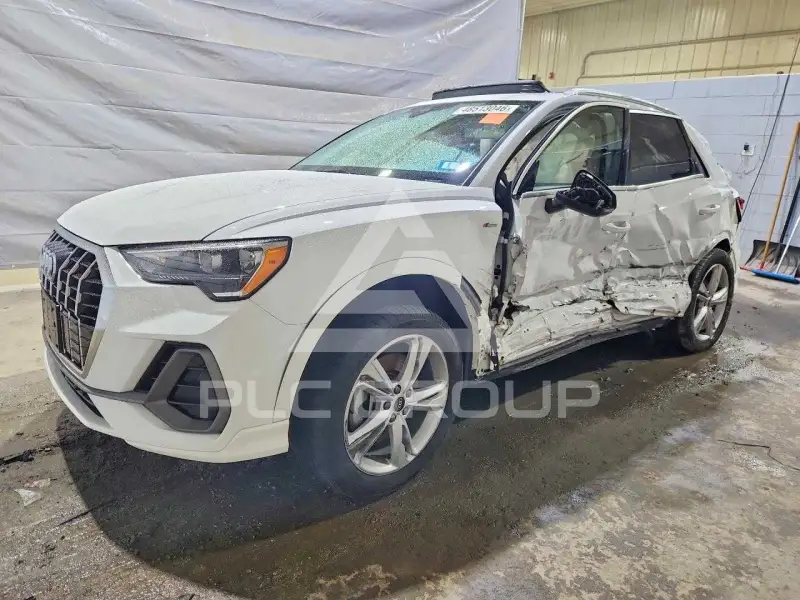 2022 Audi Q3 фото