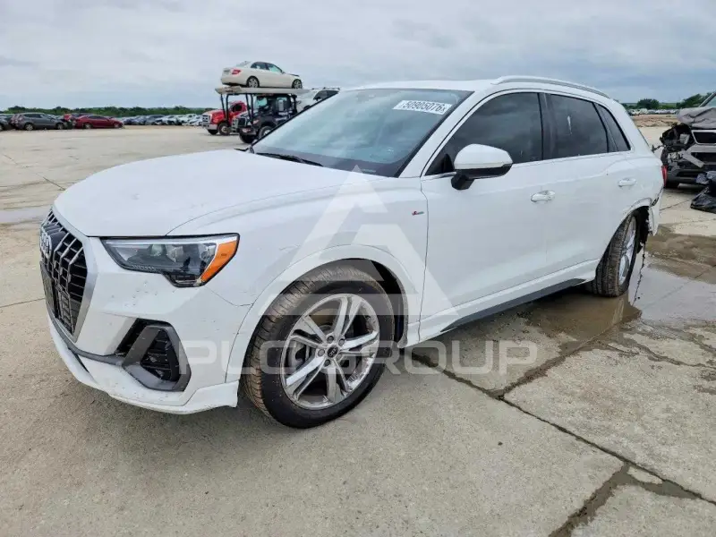 2022 Audi Q3 photo