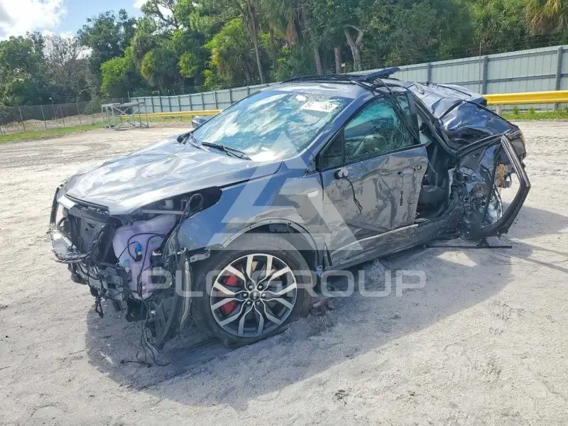 2022 Cadillac XT5 фото