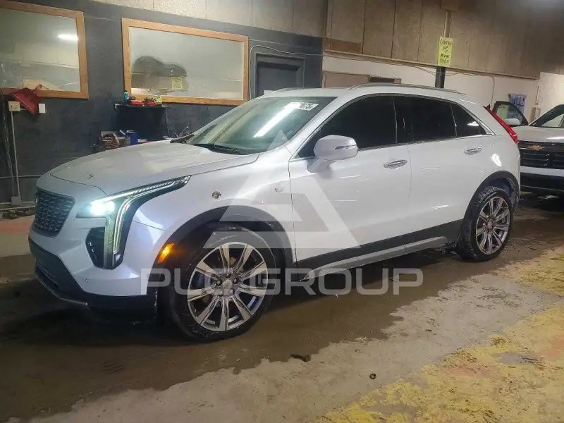 2022 Cadillac XT4 фото