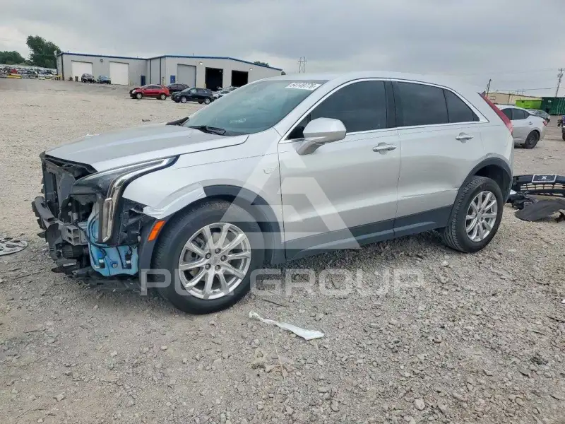 2022 Cadillac XT4 photo