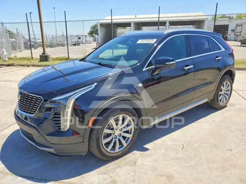 2022 Cadillac XT4 photo