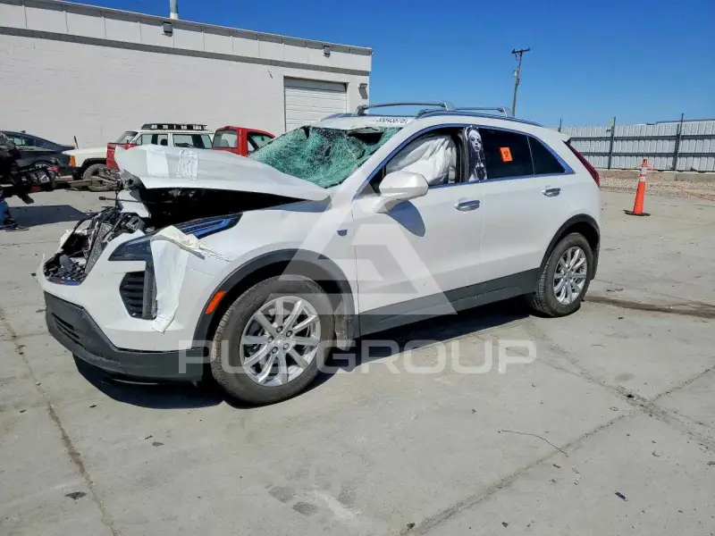 2022 Cadillac XT4 фото