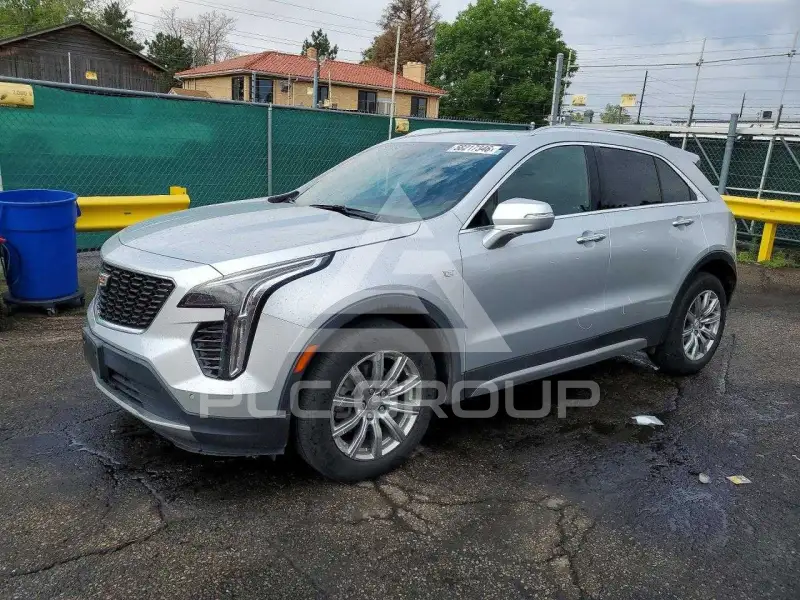 2022 Cadillac XT4 фото